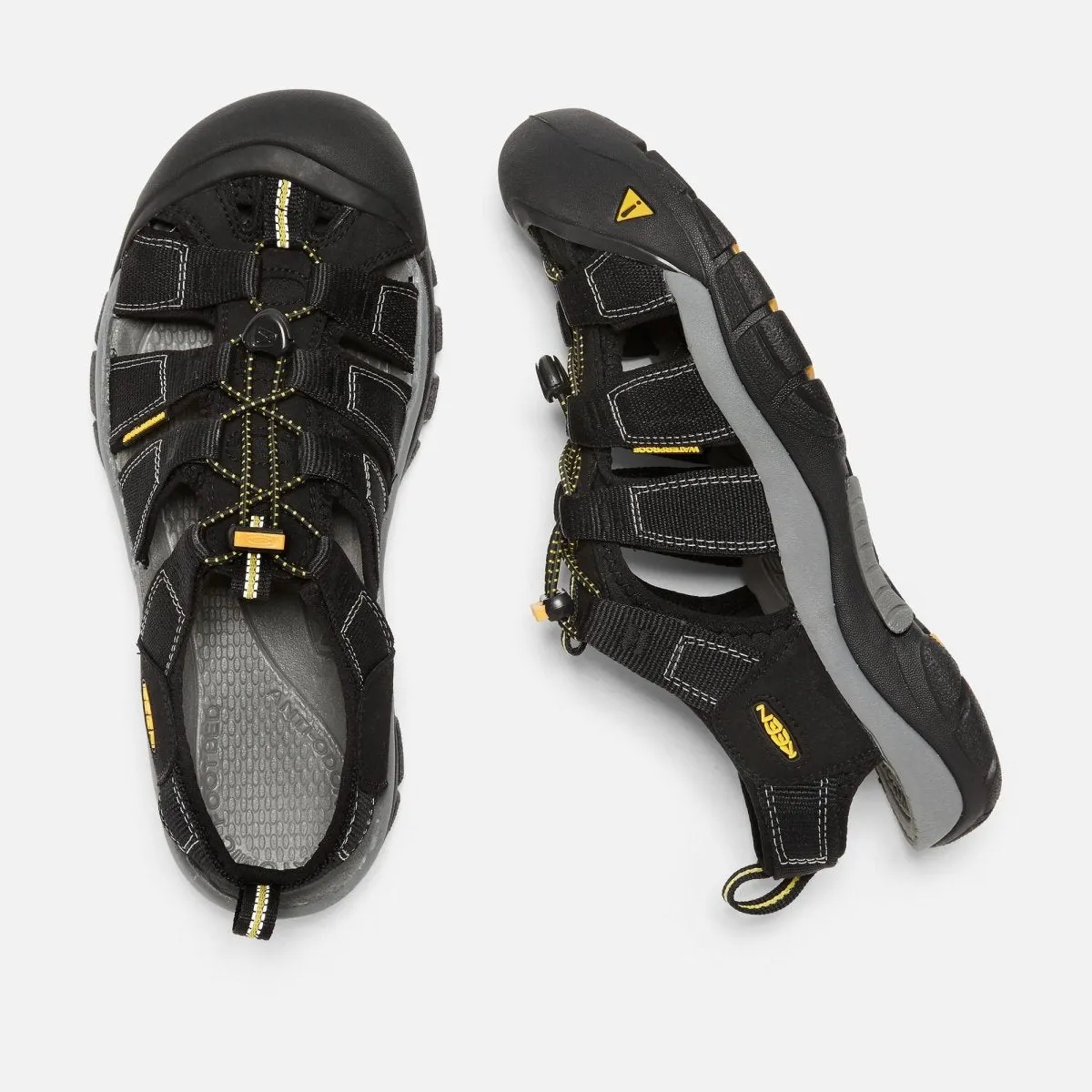 Keen Men's Newport H2 Black Fabric Water Friendly