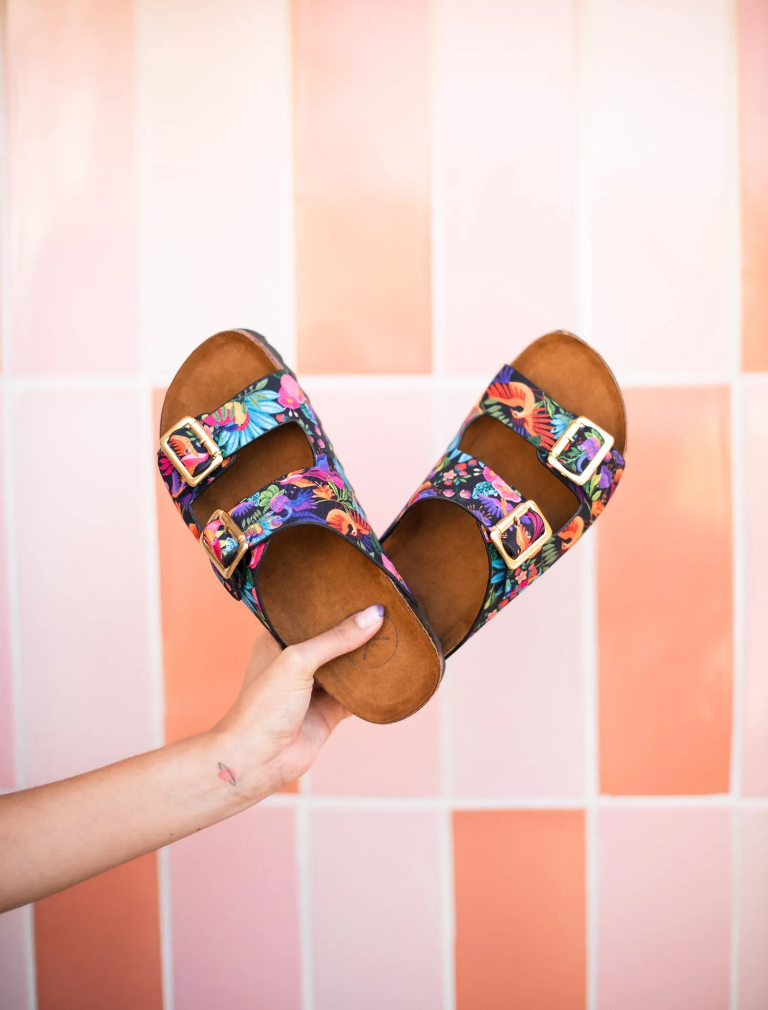 Luzon Buckle Sandal